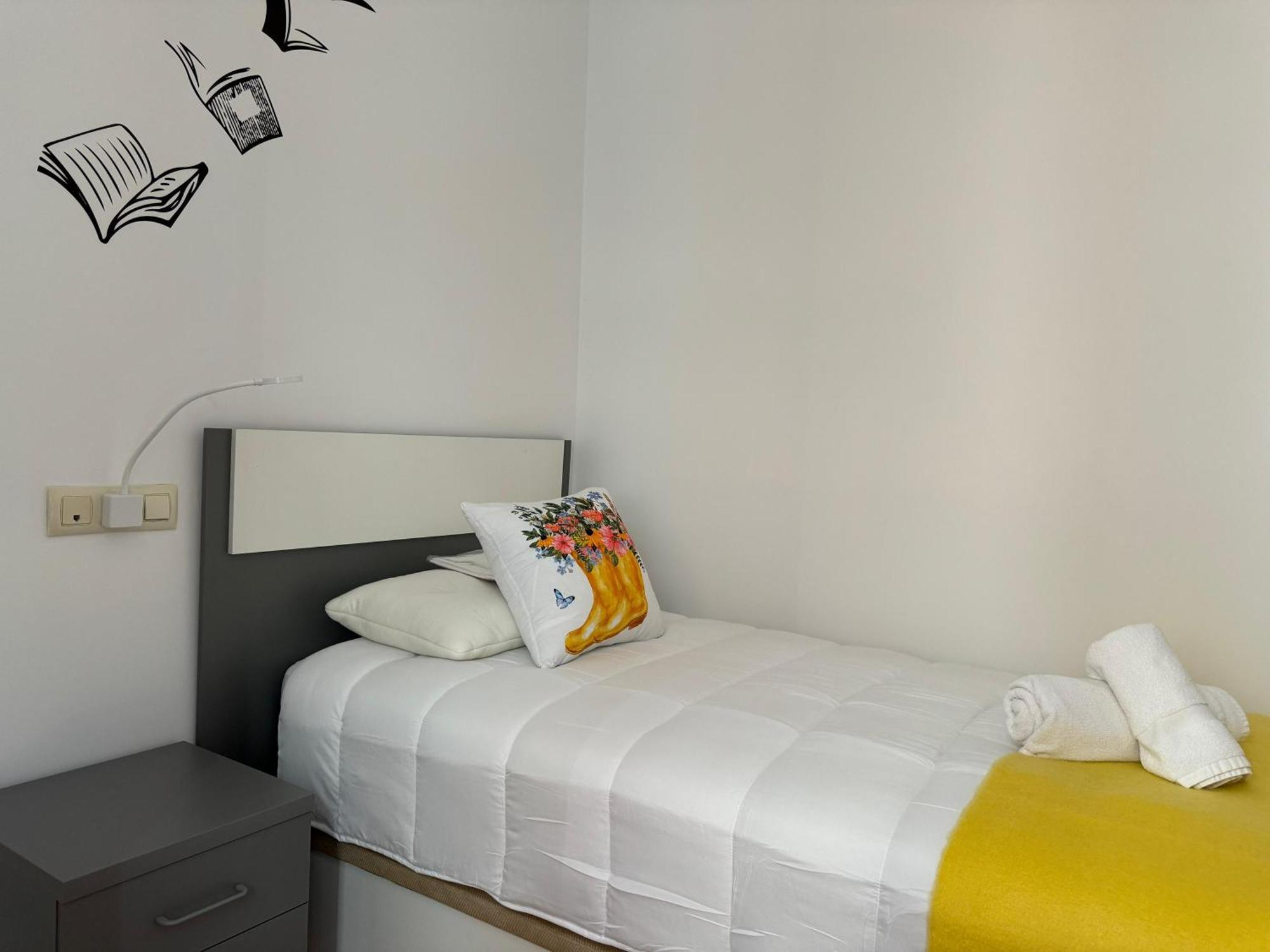 Mr Apartamentos 2 Cordoba Exterior photo