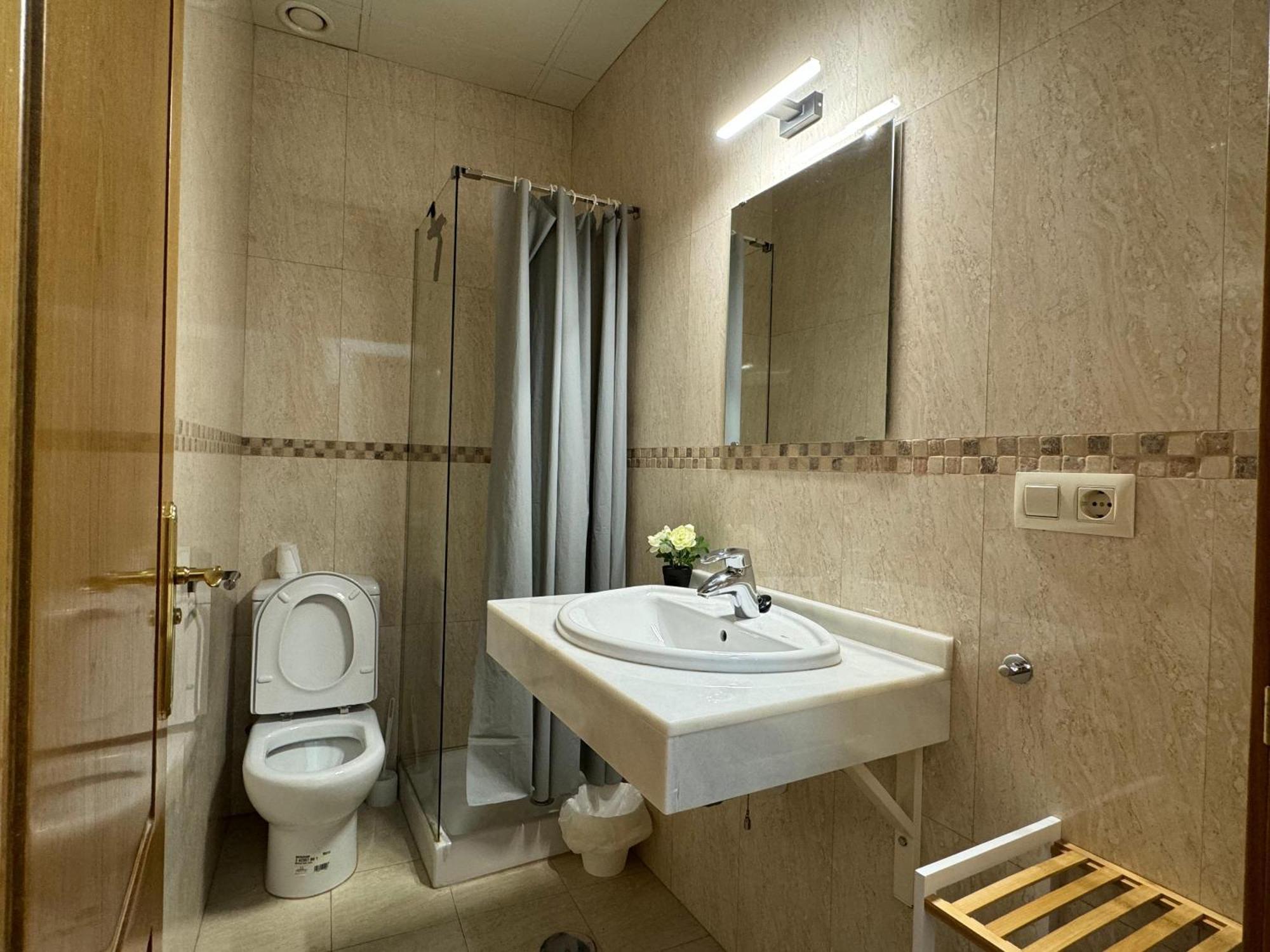 Mr Apartamentos 2 Cordoba Exterior photo