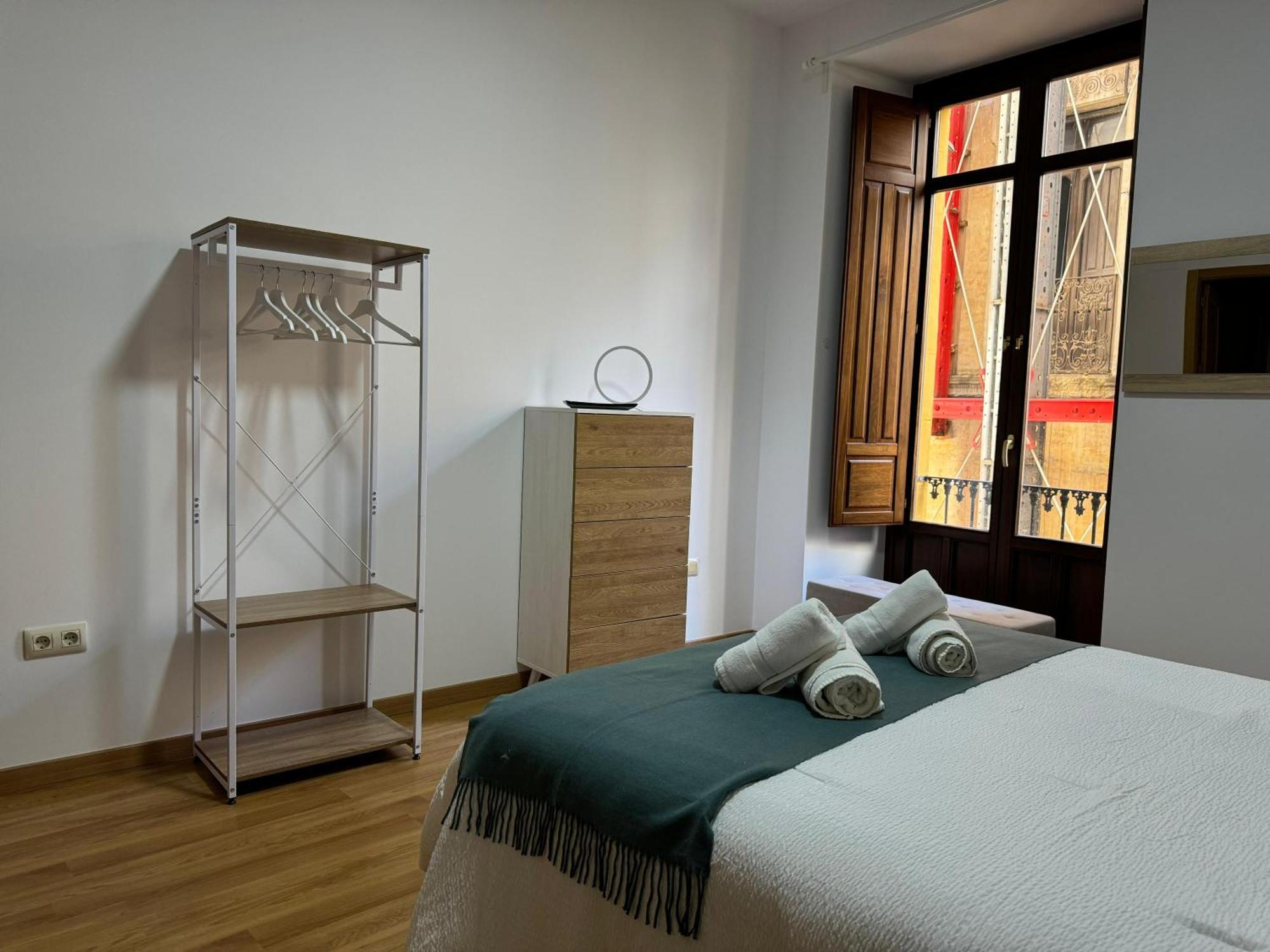 Mr Apartamentos 2 Cordoba Exterior photo