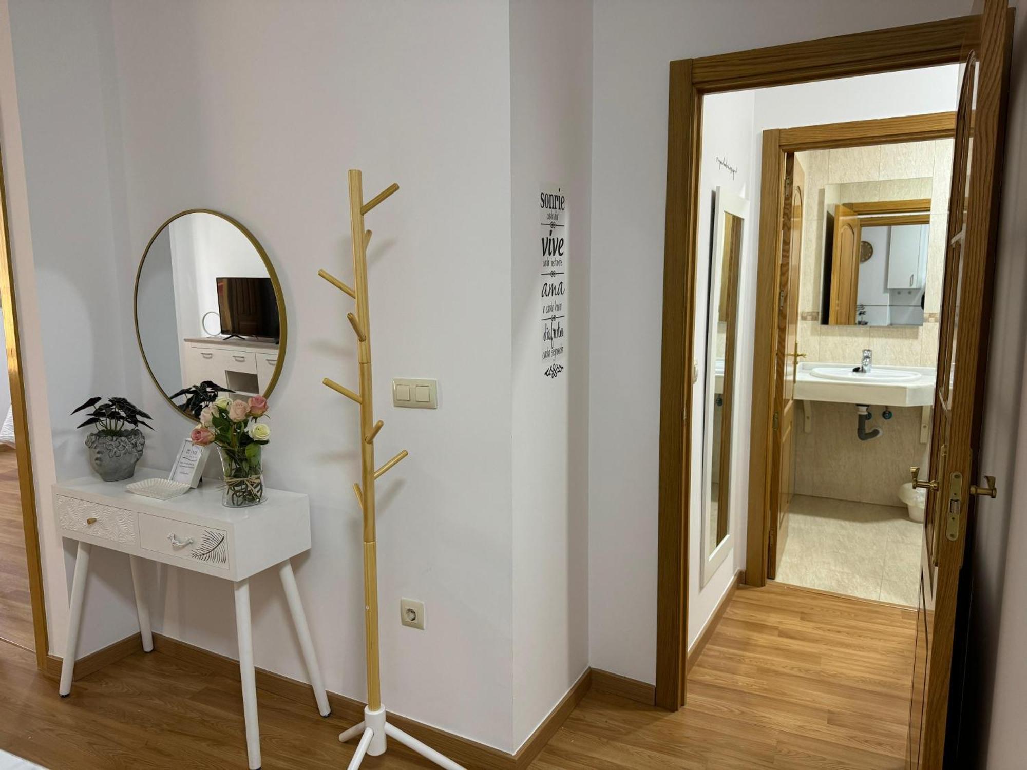 Mr Apartamentos 2 Cordoba Exterior photo
